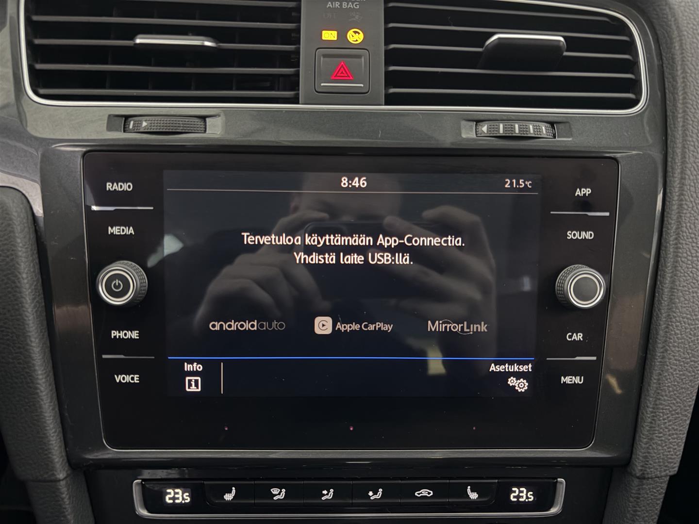 VOLKSWAGEN Golf 2018