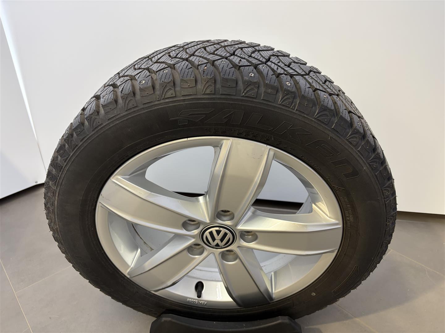 VOLKSWAGEN Golf 2018