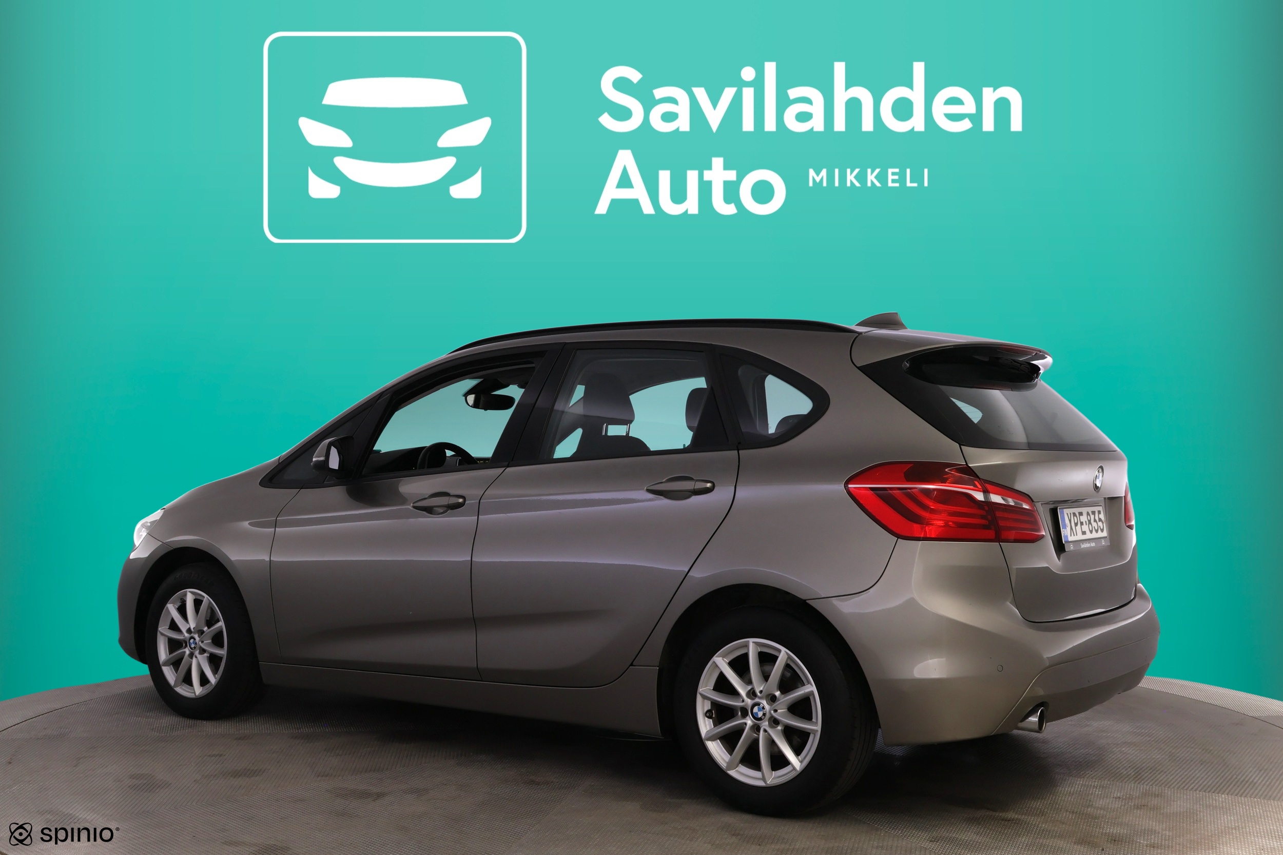 BMW 218 2015