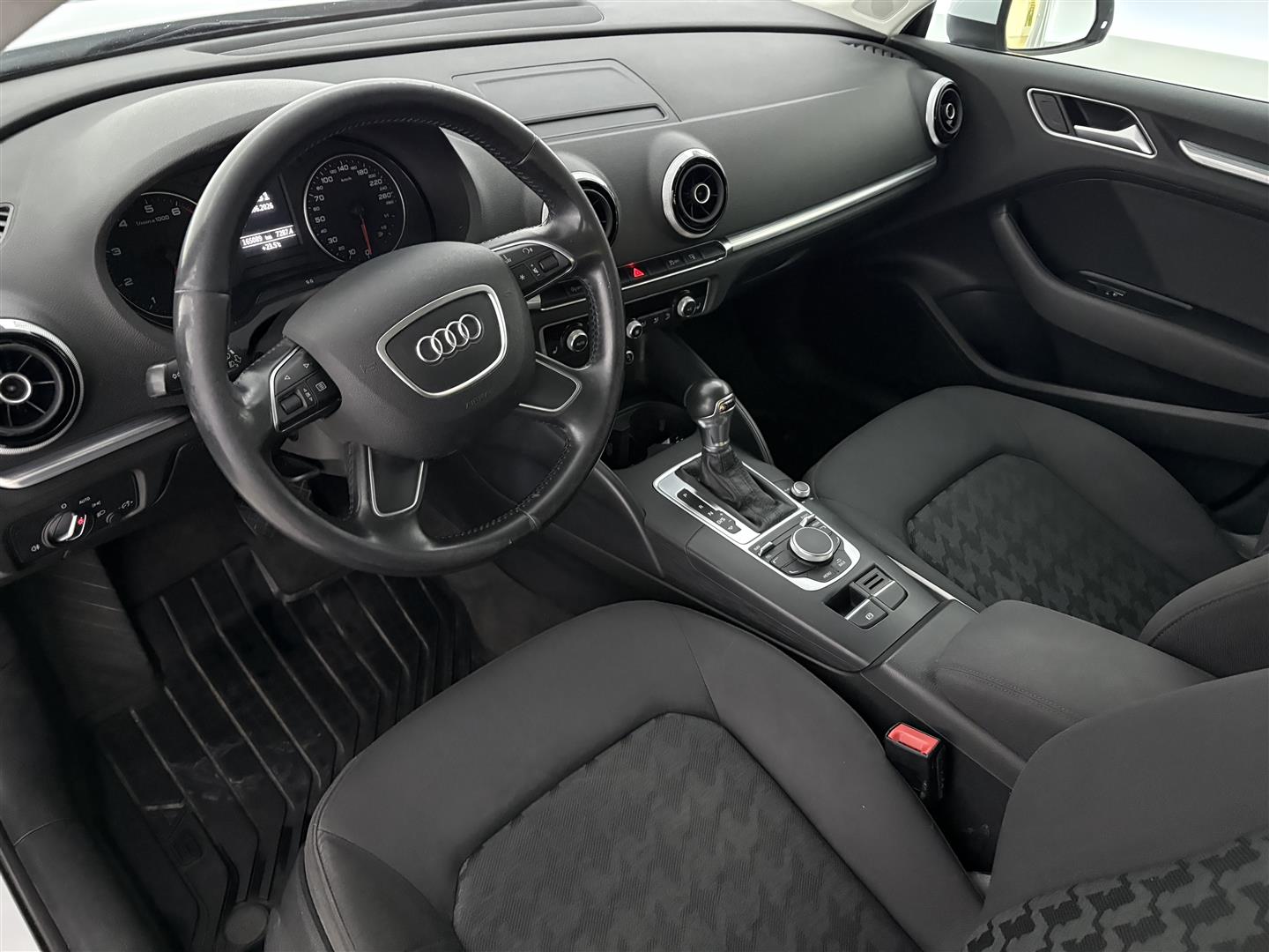 AUDI A3 2014