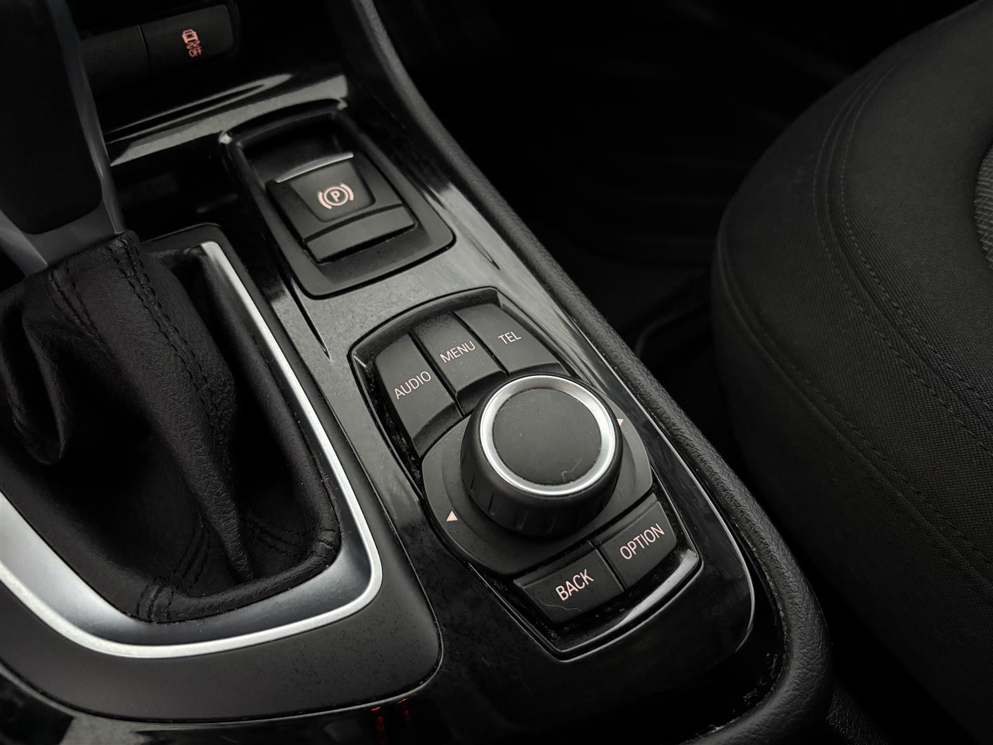 BMW 218 2017