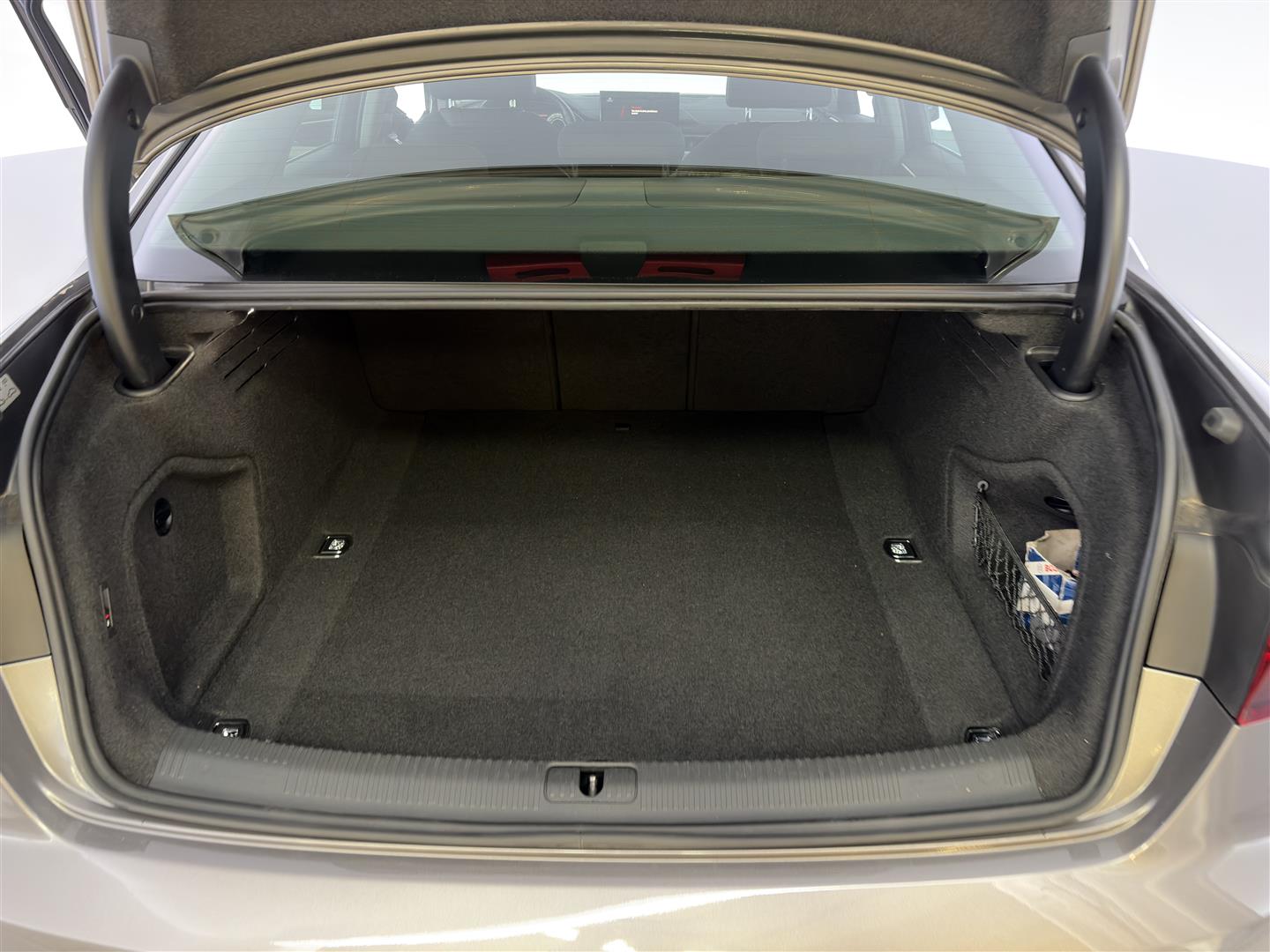 AUDI A4 2020