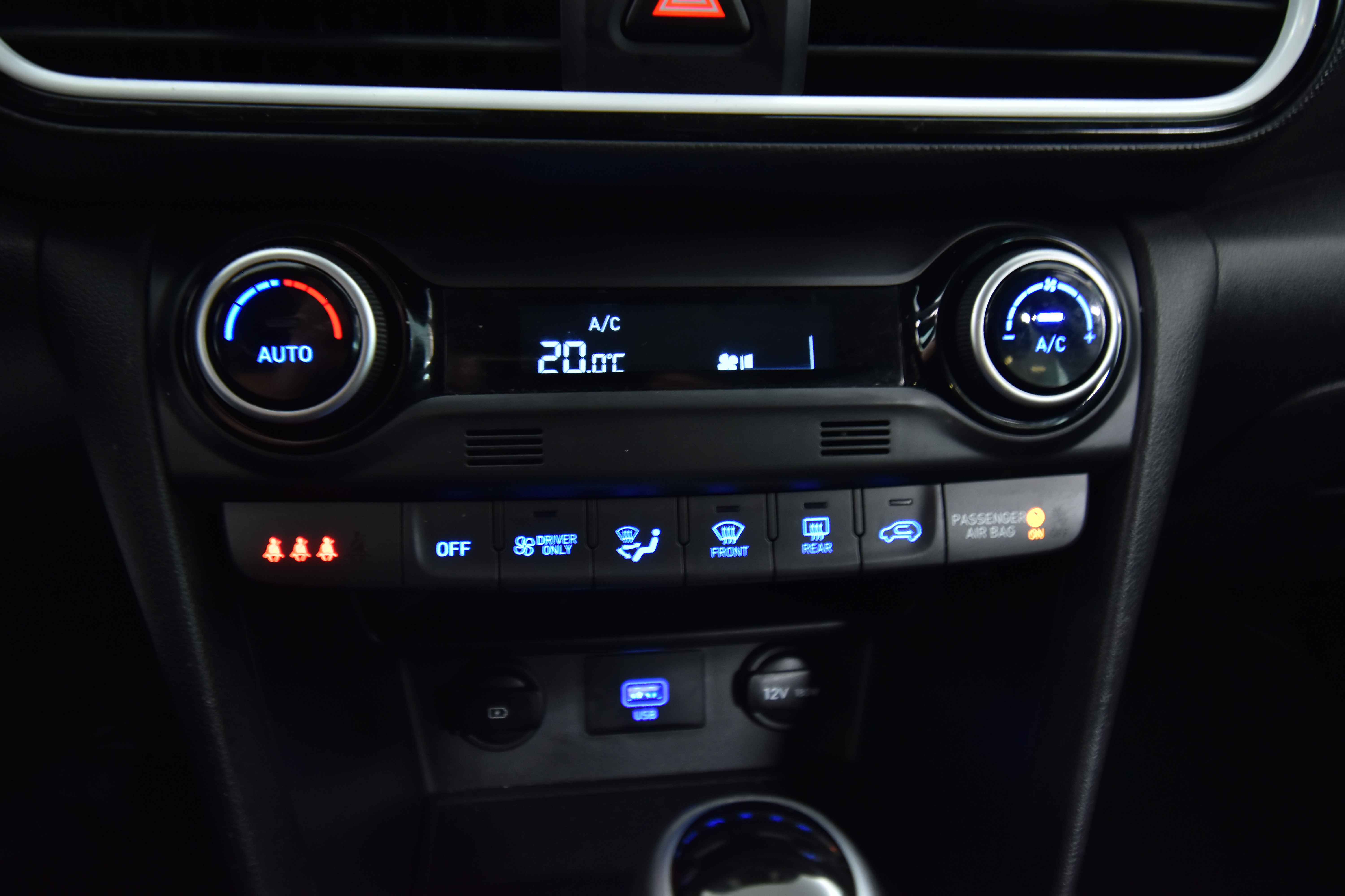 HYUNDAI KONA 2020