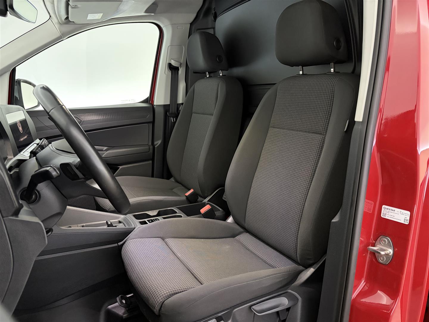 VOLKSWAGEN Caddy 2023