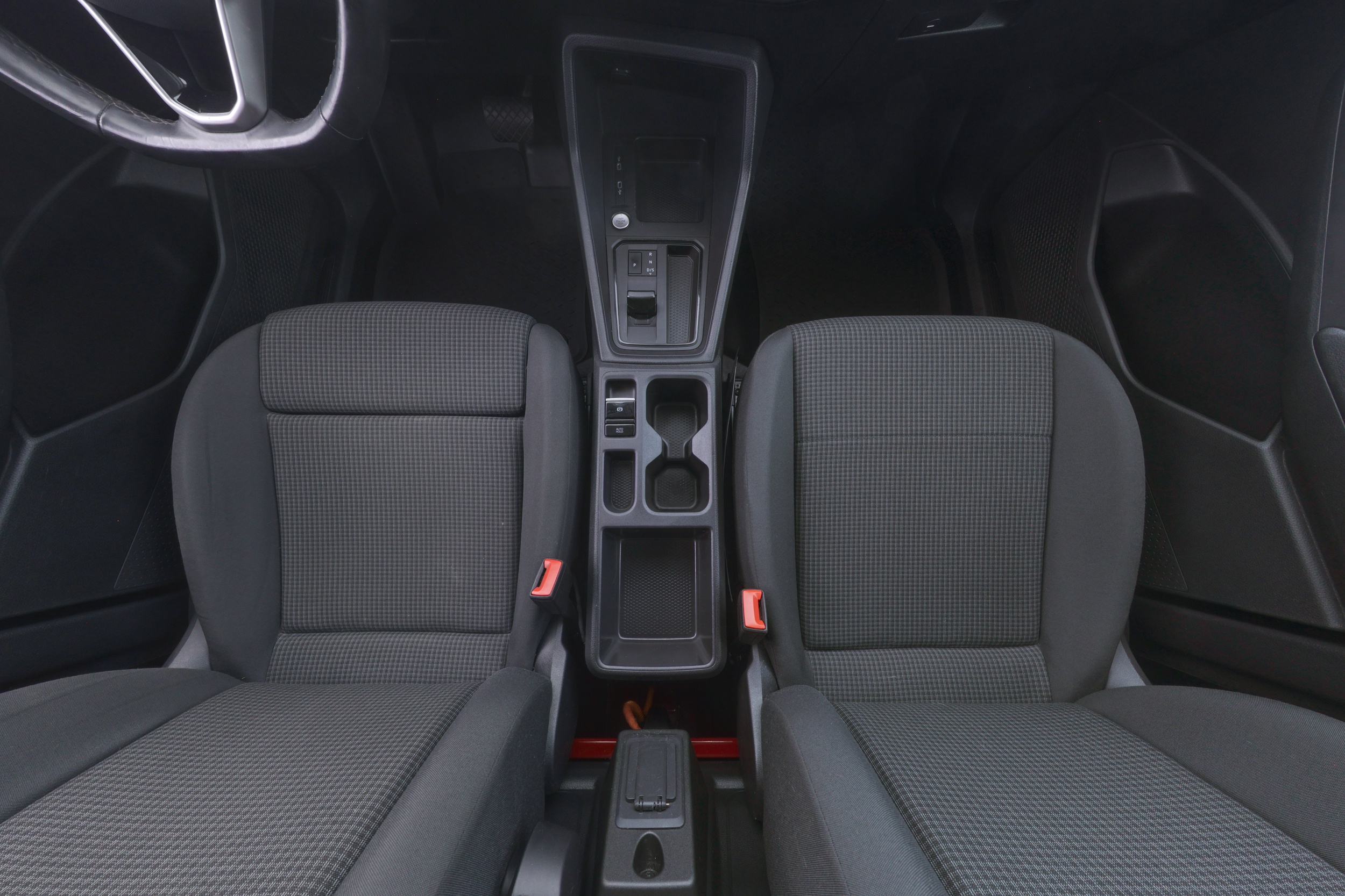 VOLKSWAGEN Caddy 2023