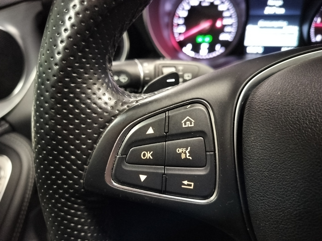 MERCEDES-BENZ C 2015