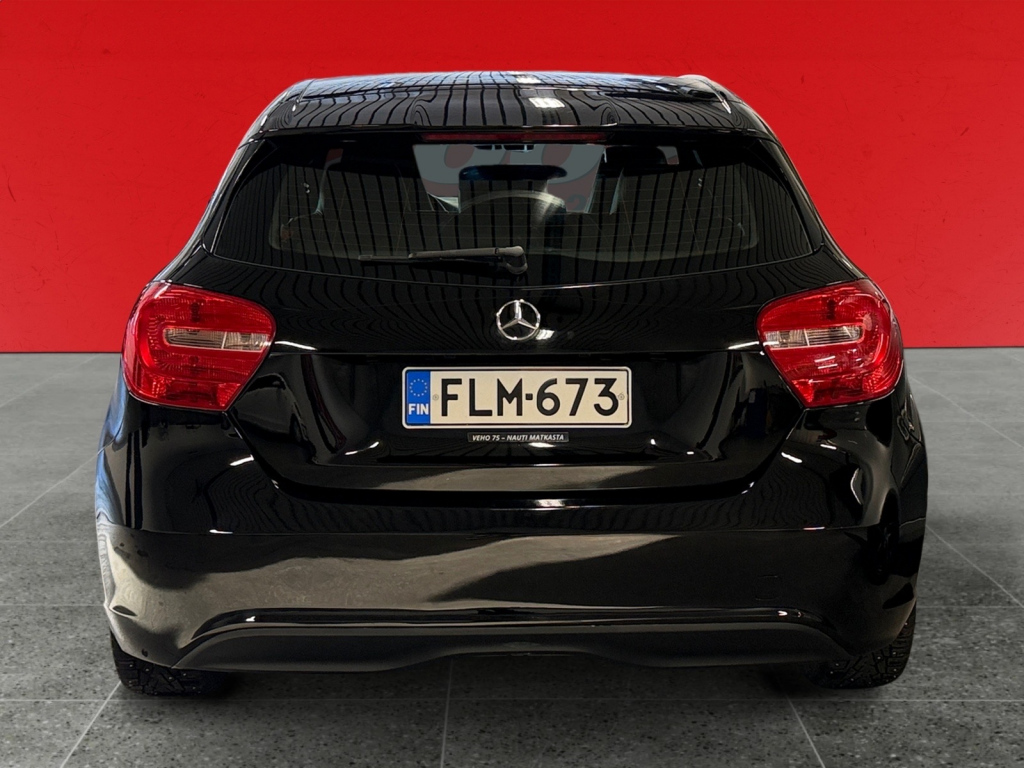 MERCEDES-BENZ A 2014