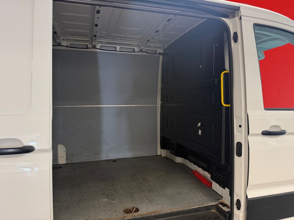 VOLKSWAGEN Crafter 16