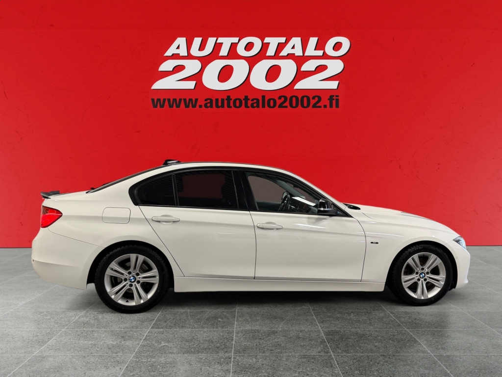 BMW 328 2012