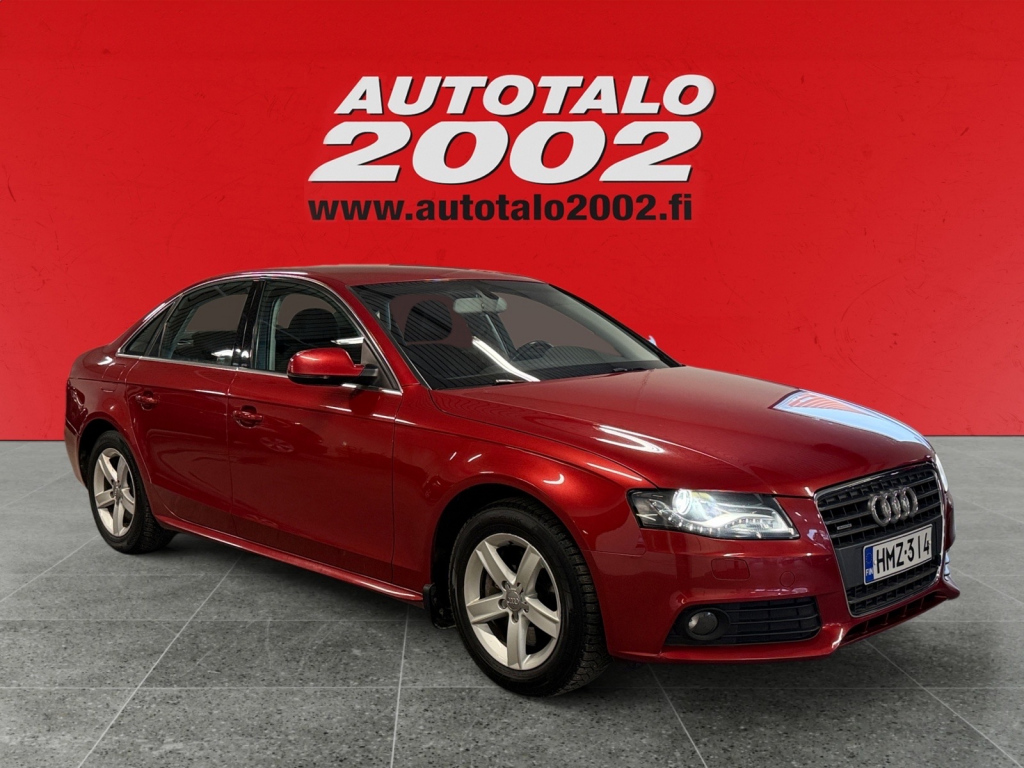 AUDI A4 2011
