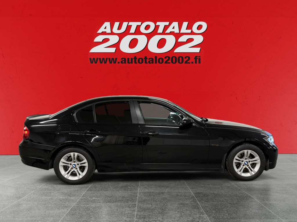 BMW 325 2005