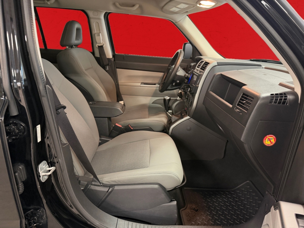 JEEP Patriot 17