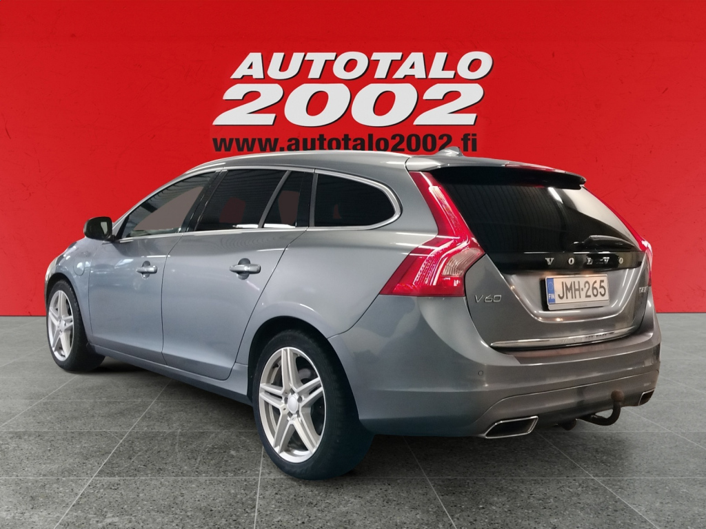 VOLVO V60 2018