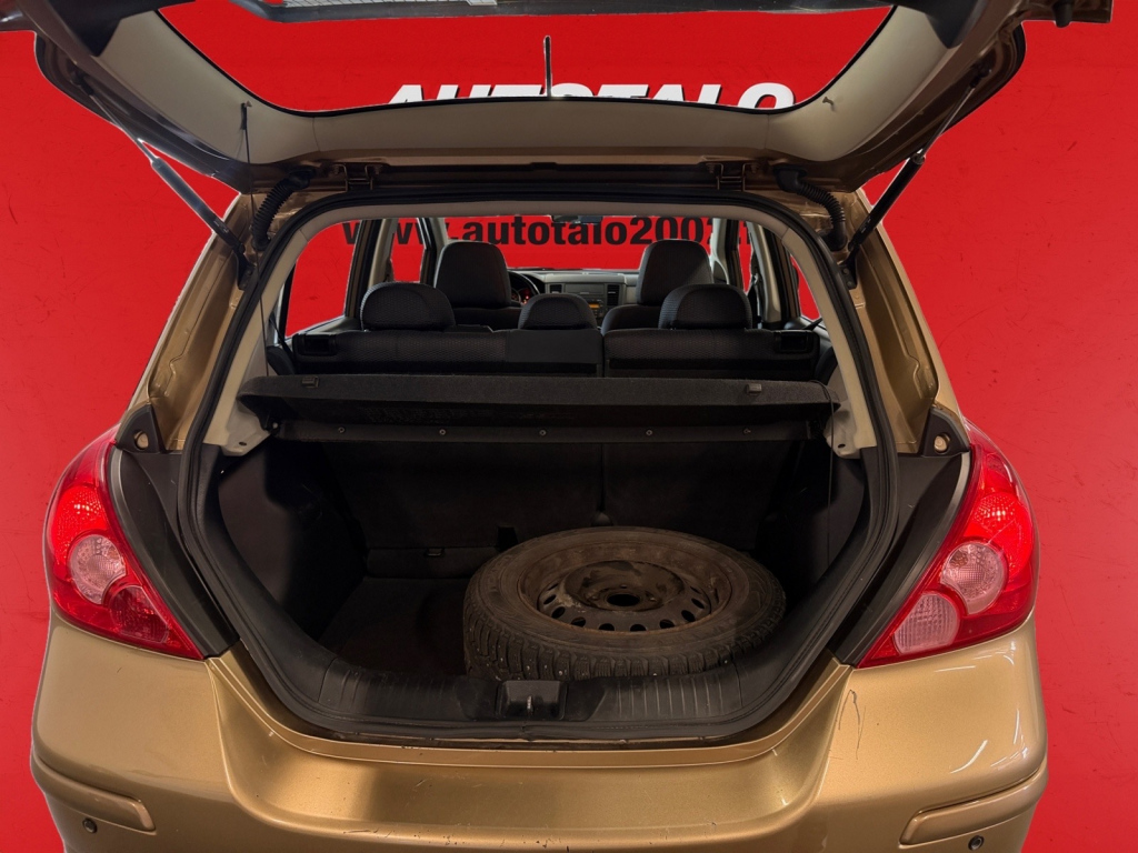 NISSAN Tiida 19