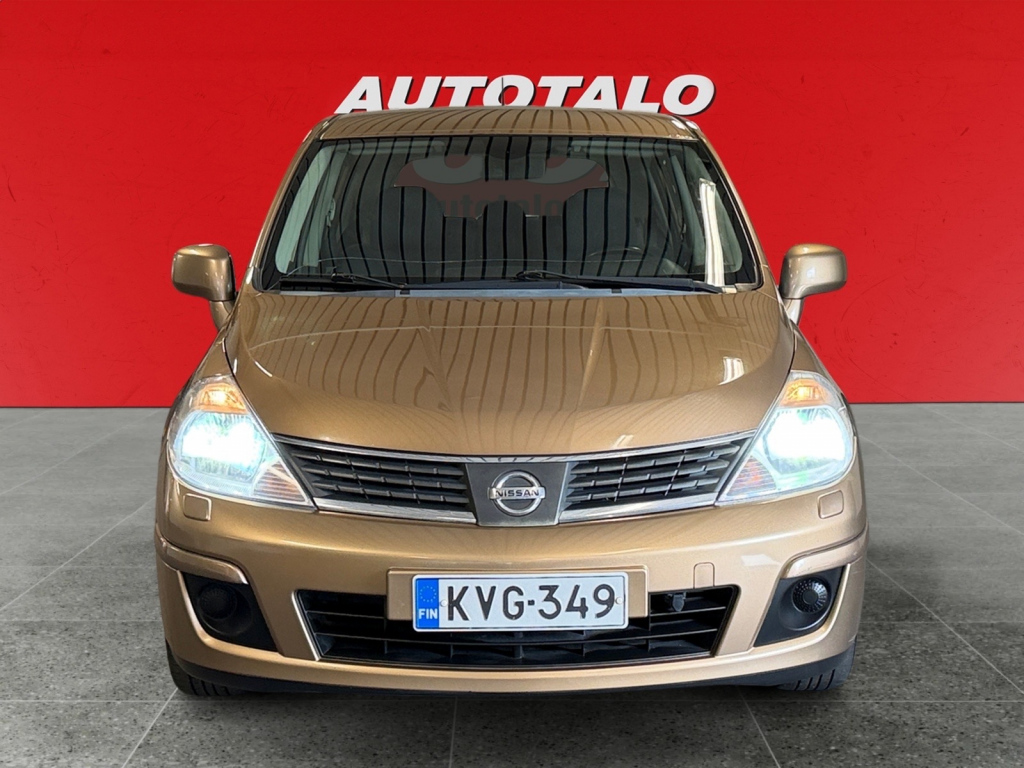 NISSAN Tiida 7