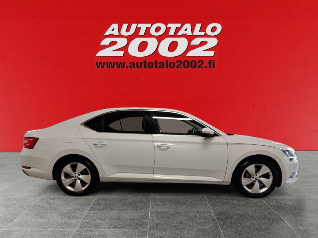 SKODA Superb 2018