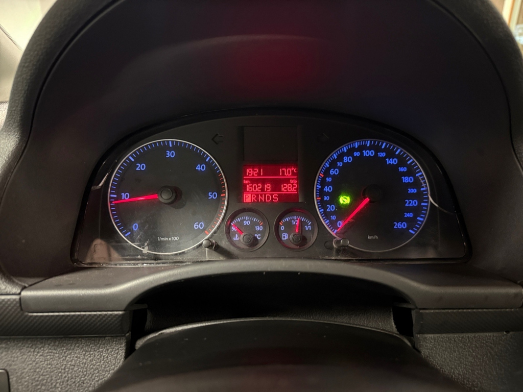 VOLKSWAGEN Caddy 14