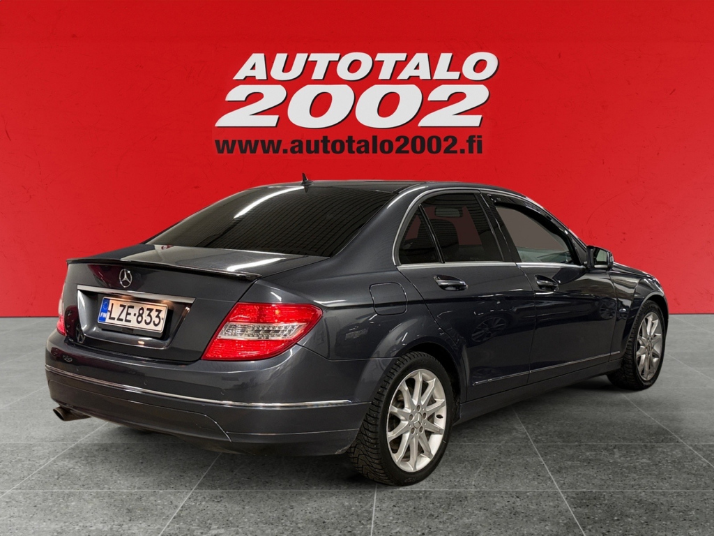 MERCEDES-BENZ C 2010
