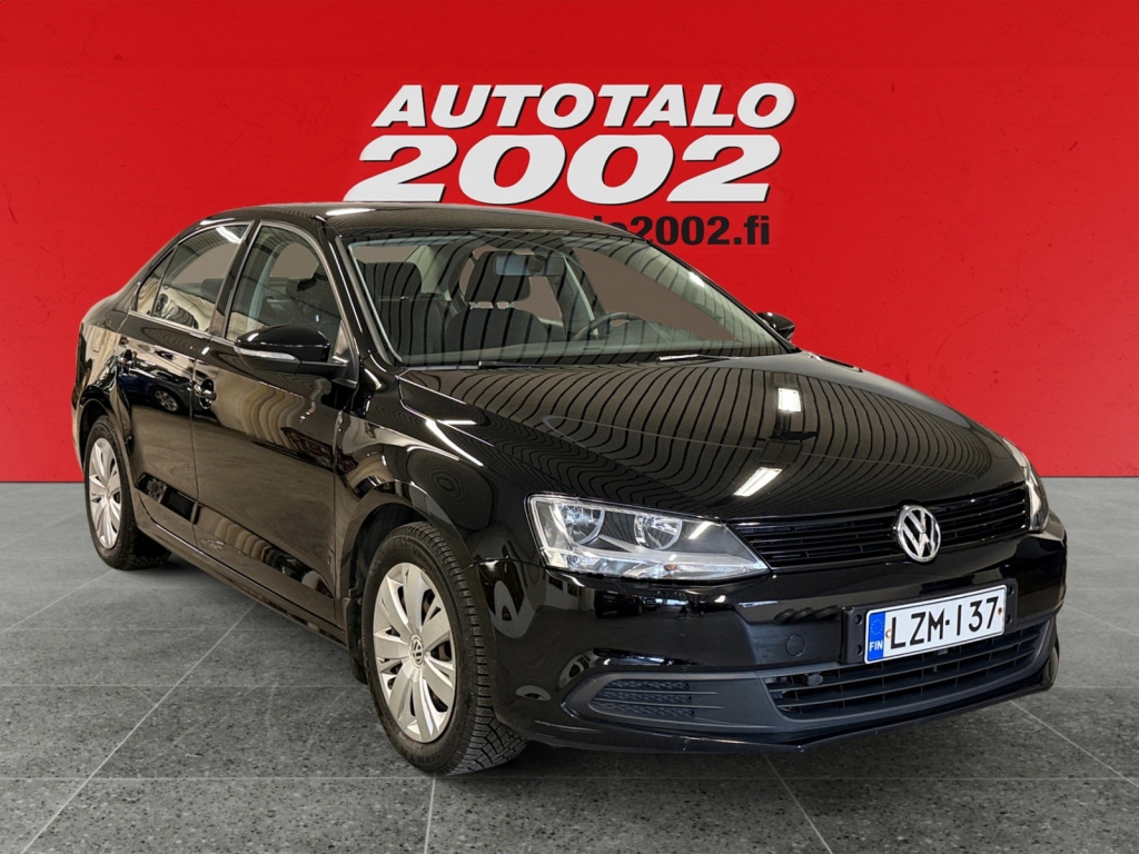 VOLKSWAGEN Jetta 2011
