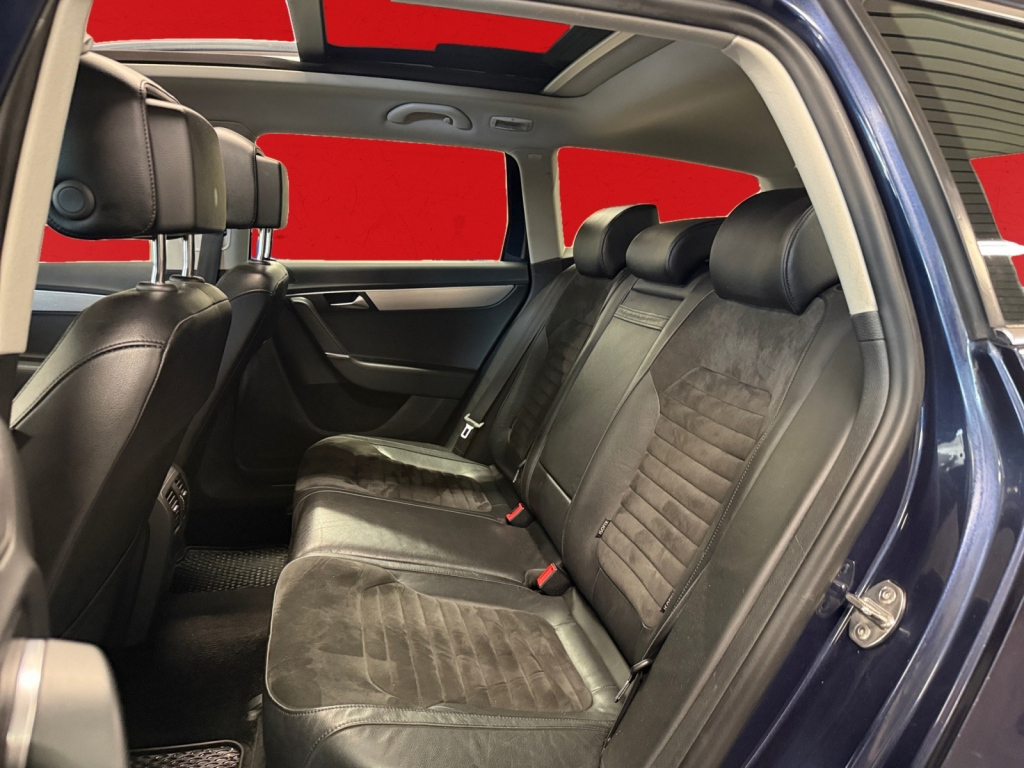 VOLKSWAGEN Passat 2013