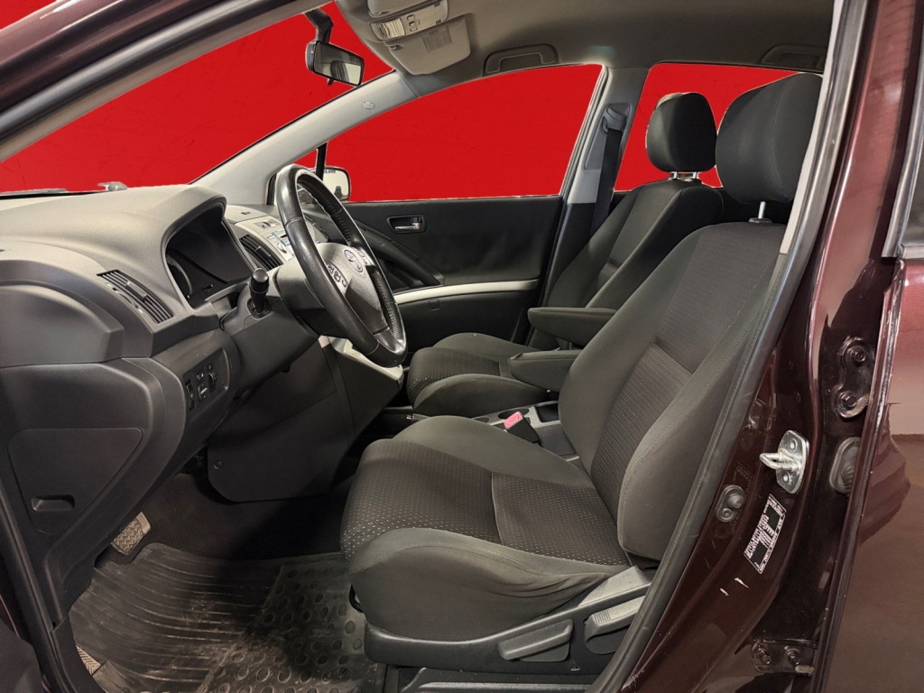 TOYOTA Corolla Verso 2008