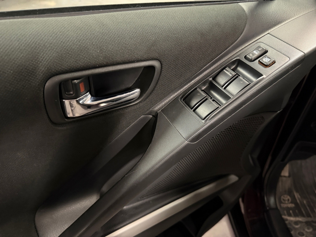 TOYOTA Corolla Verso 2008