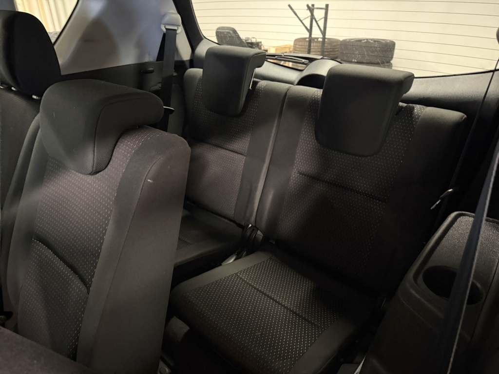 TOYOTA Corolla Verso 2008