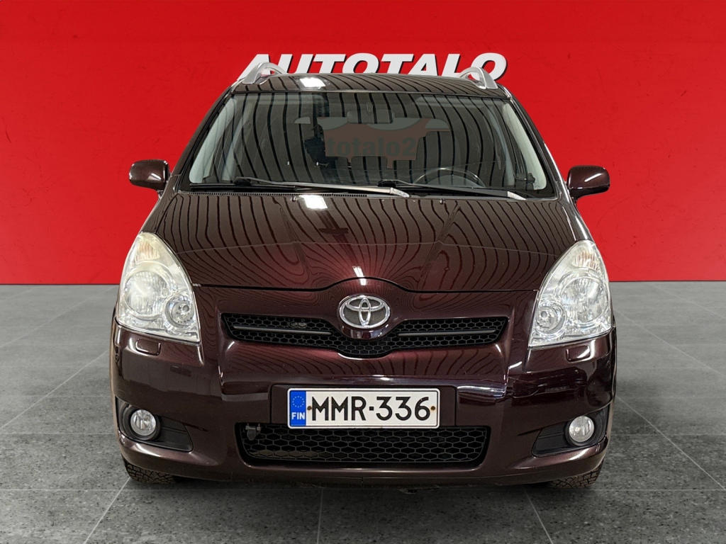 TOYOTA Corolla Verso 2008