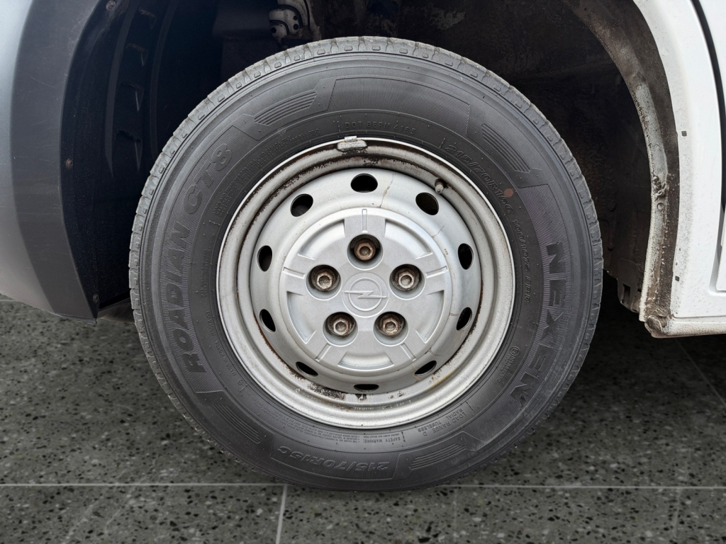 OPEL Movano 9