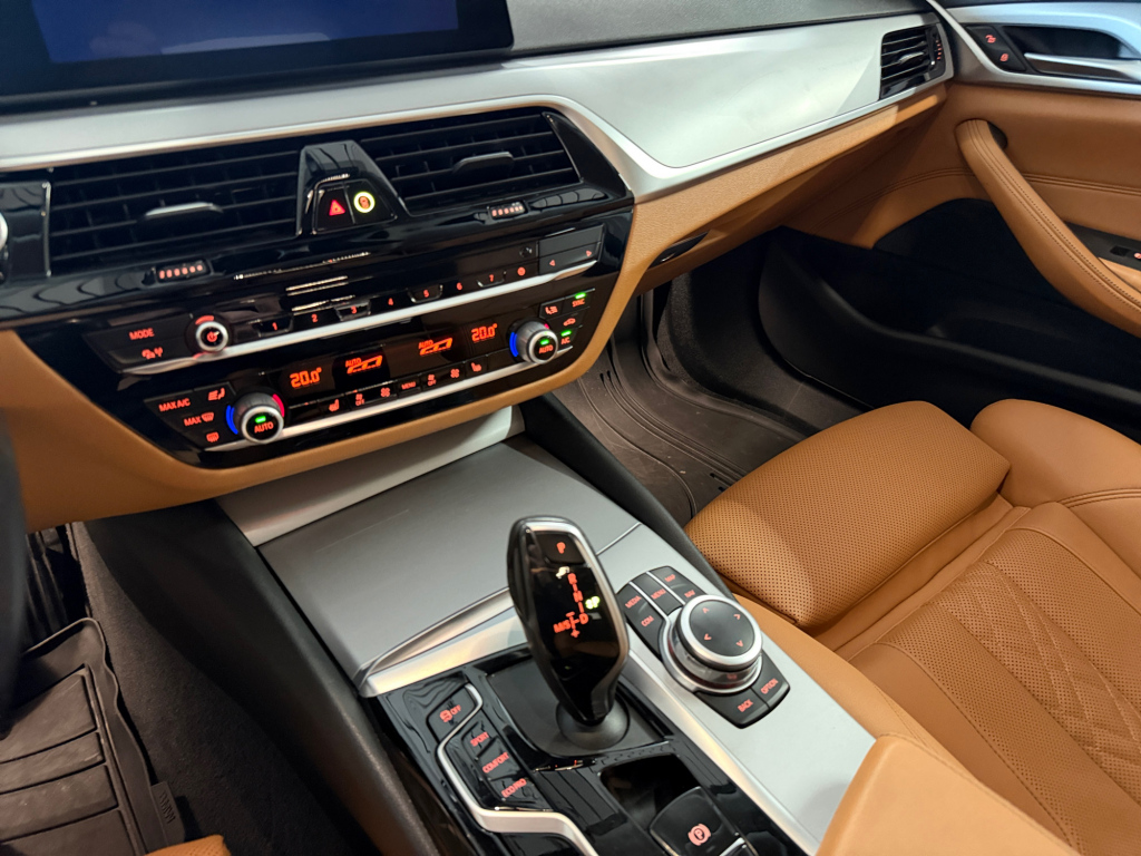 BMW 520 22