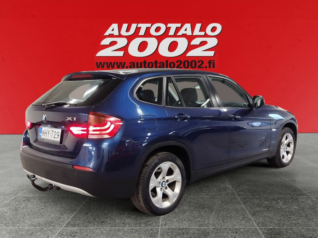BMW X1 2012