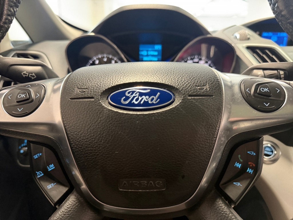 FORD C-Max 22