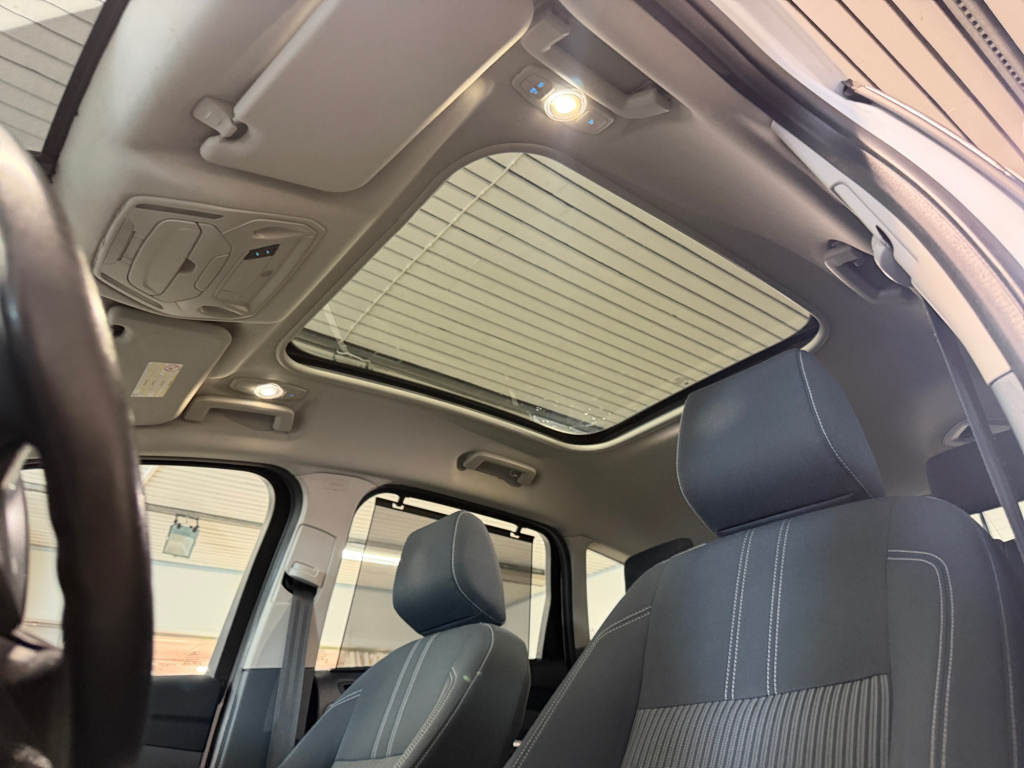 FORD C-Max 24