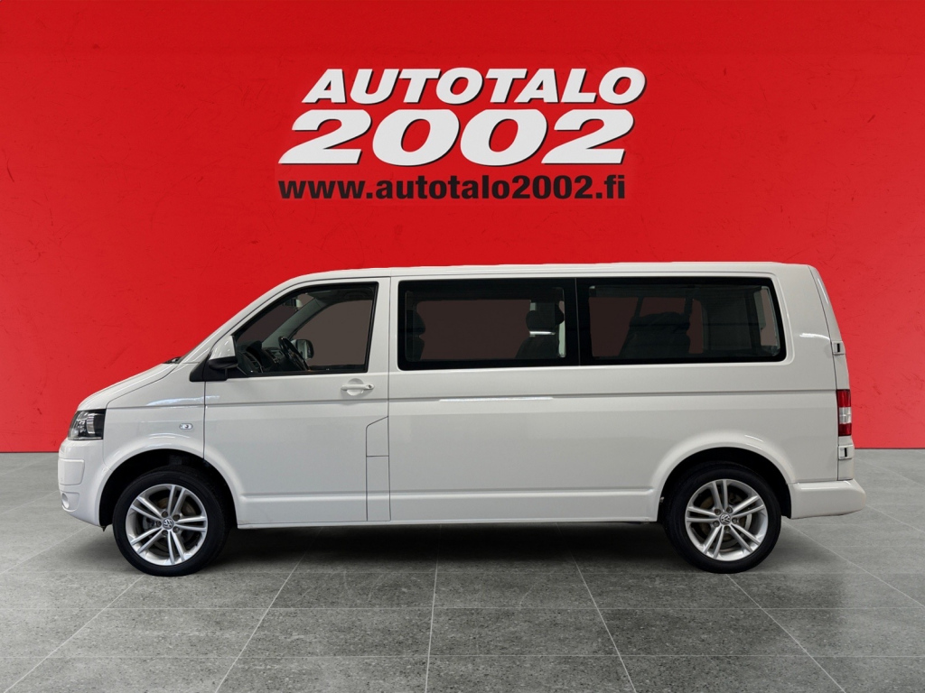 VOLKSWAGEN Caravelle 5