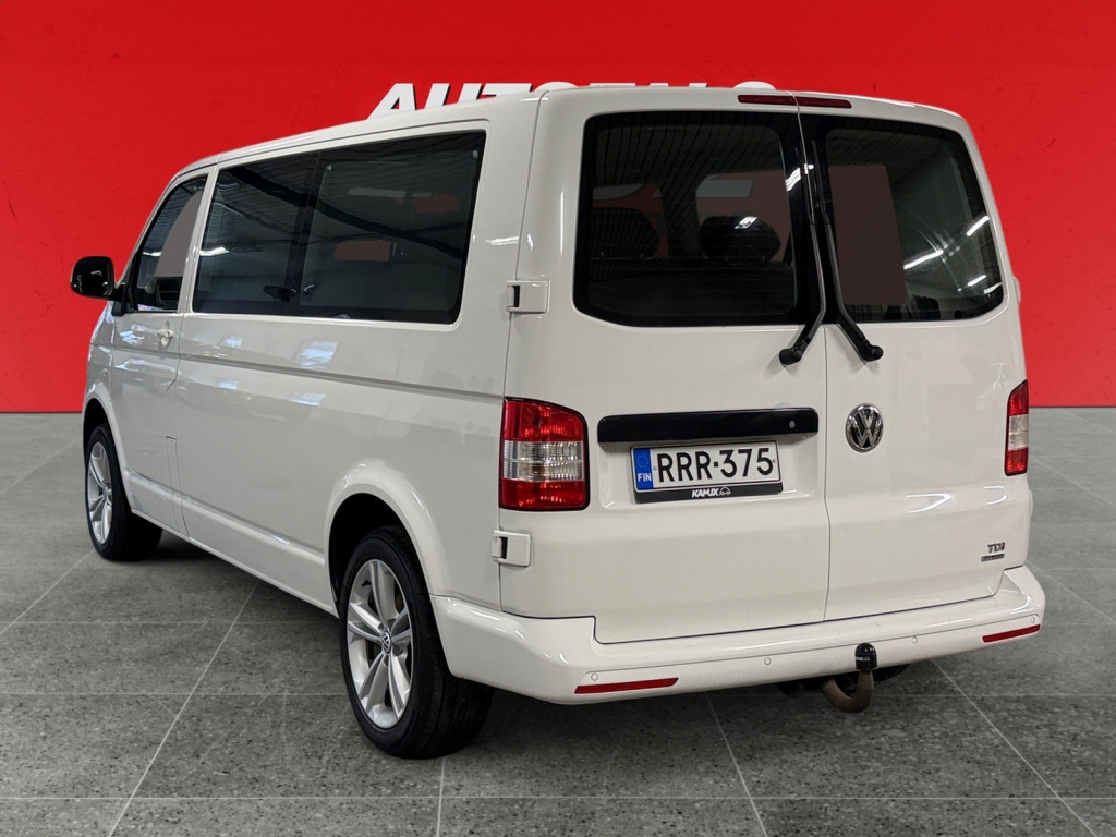 VOLKSWAGEN Caravelle 6