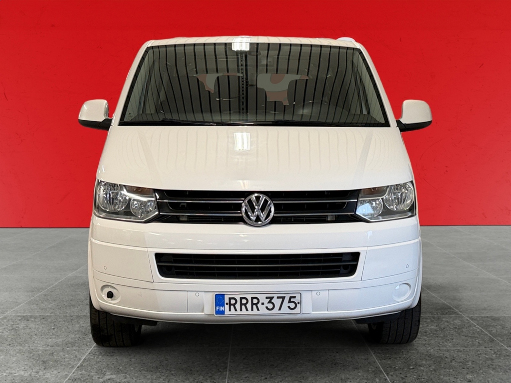 VOLKSWAGEN Caravelle 7