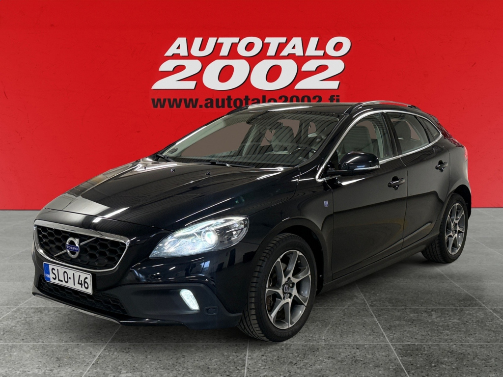 VOLVO V40 Cross Country 2015