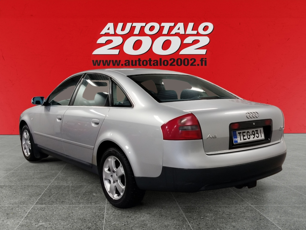 AUDI A6 2001