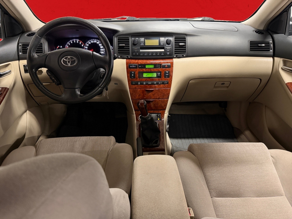 TOYOTA Corolla 2004