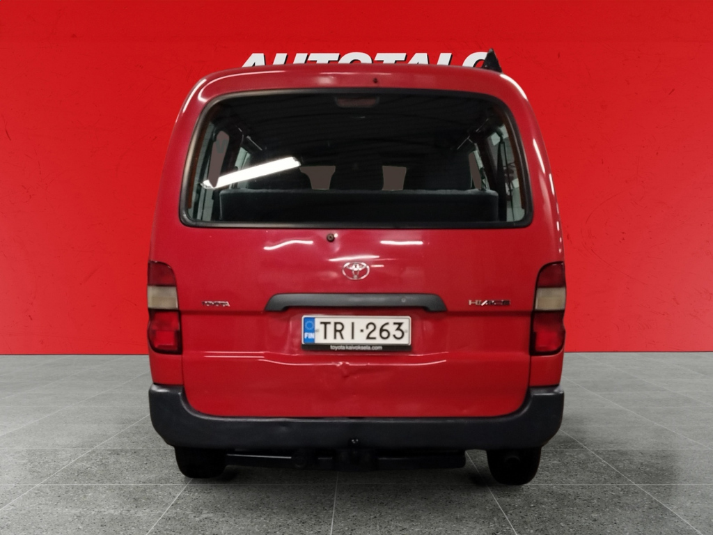 TOYOTA Hiace 2006