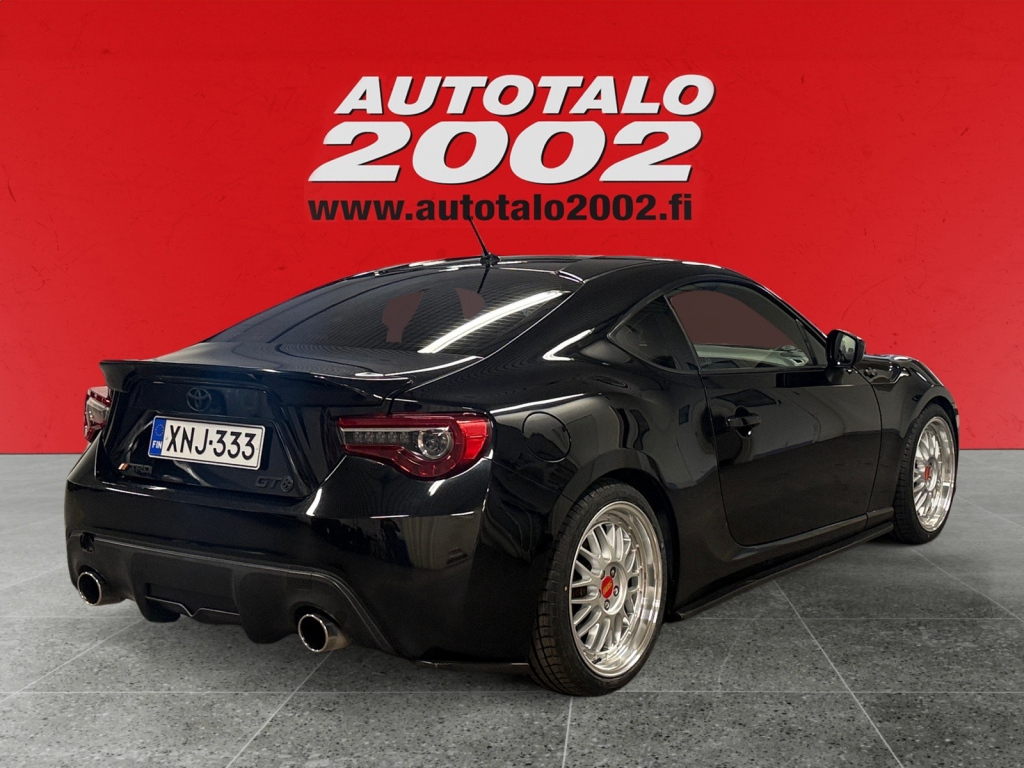 TOYOTA GT86 3