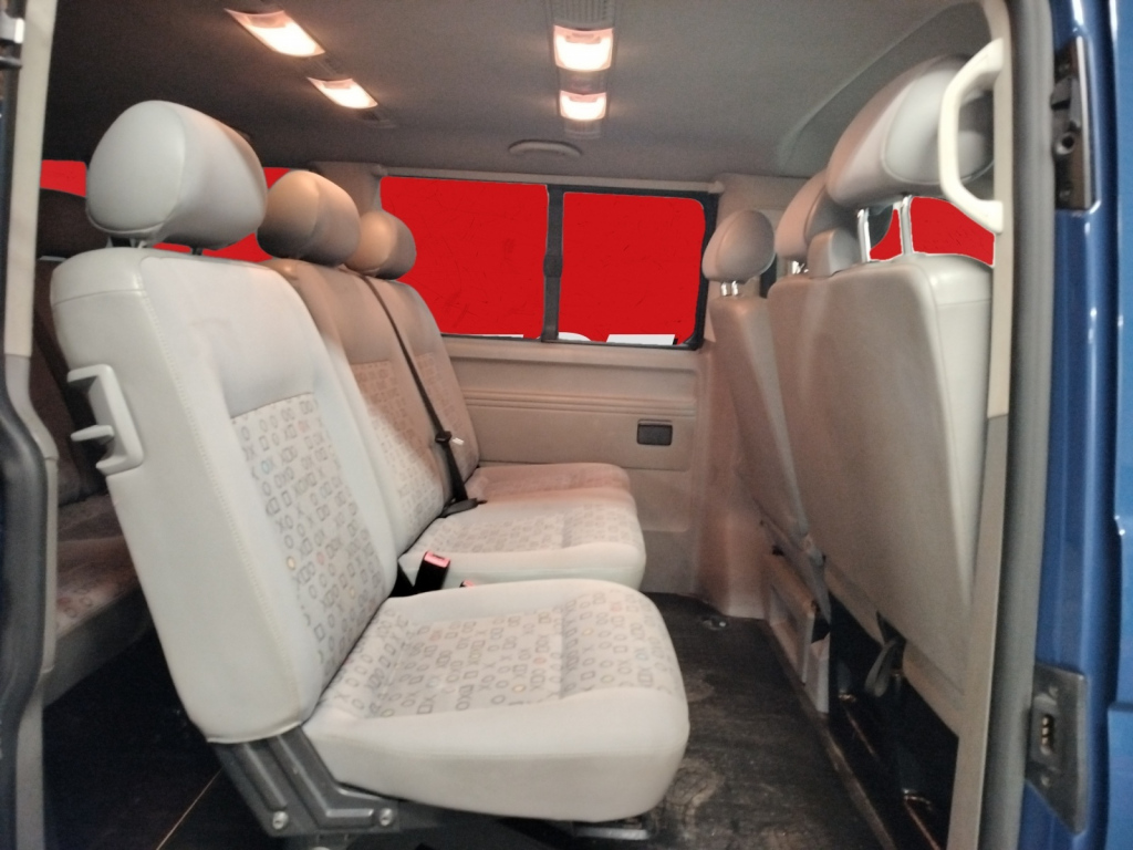 VOLKSWAGEN Caravelle 2009