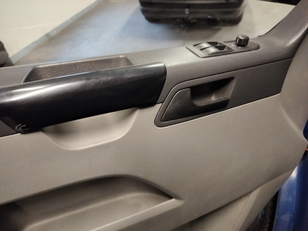 VOLKSWAGEN Caravelle 2009