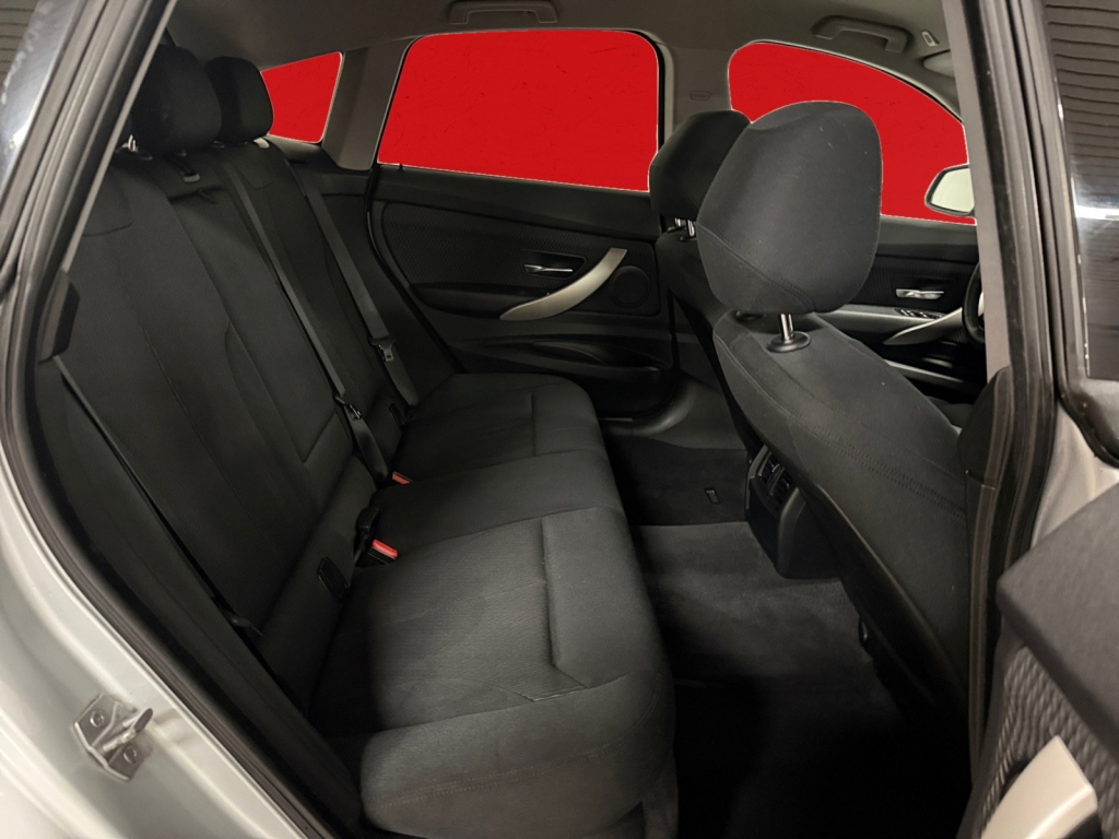 BMW 318 Gran Turismo 2014