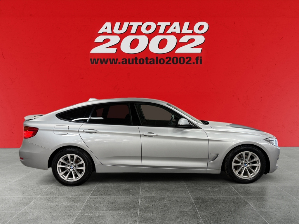 BMW 318 Gran Turismo 2014