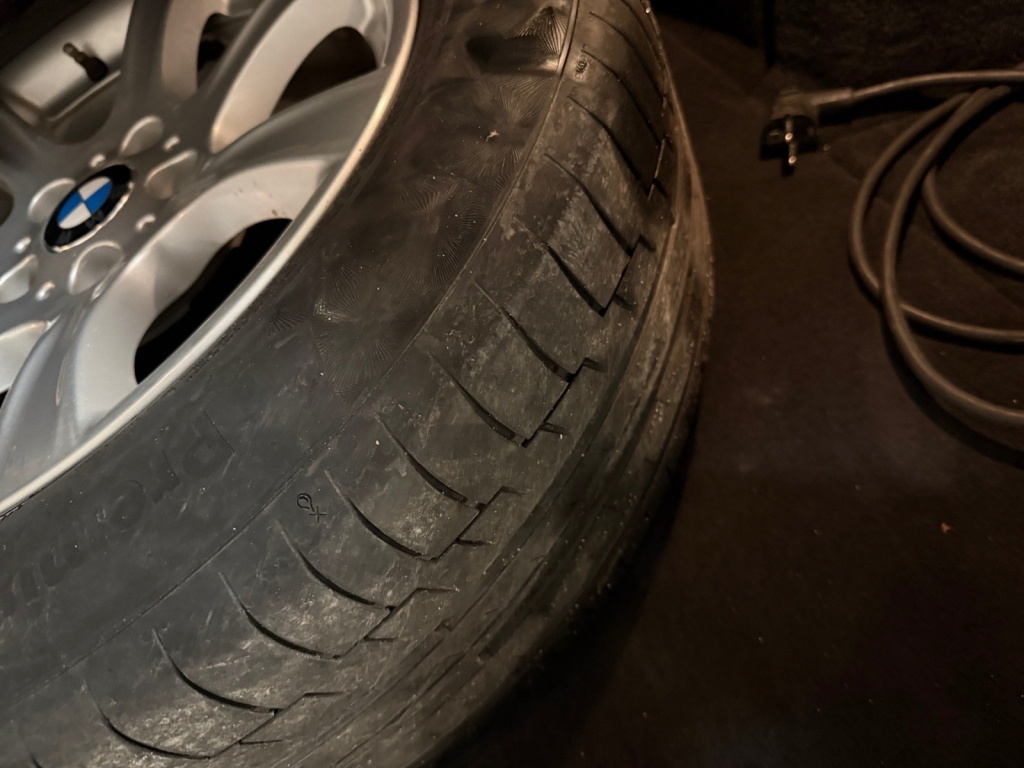 BMW 318 Gran Turismo 2014