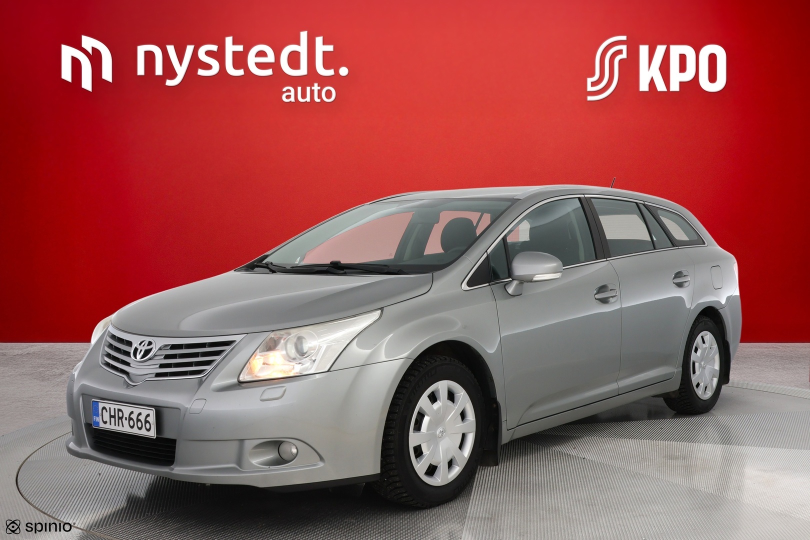 TOYOTA Avensis 2011