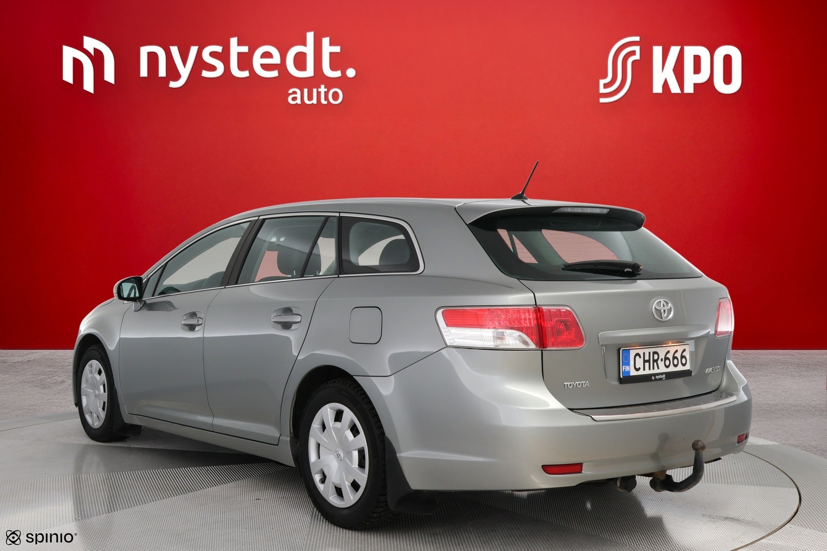 TOYOTA Avensis 2011