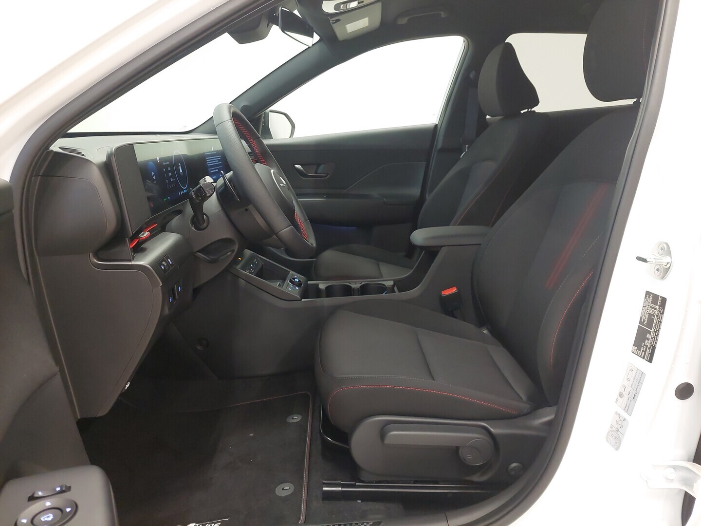 HYUNDAI KONA ELECTRIC 2025