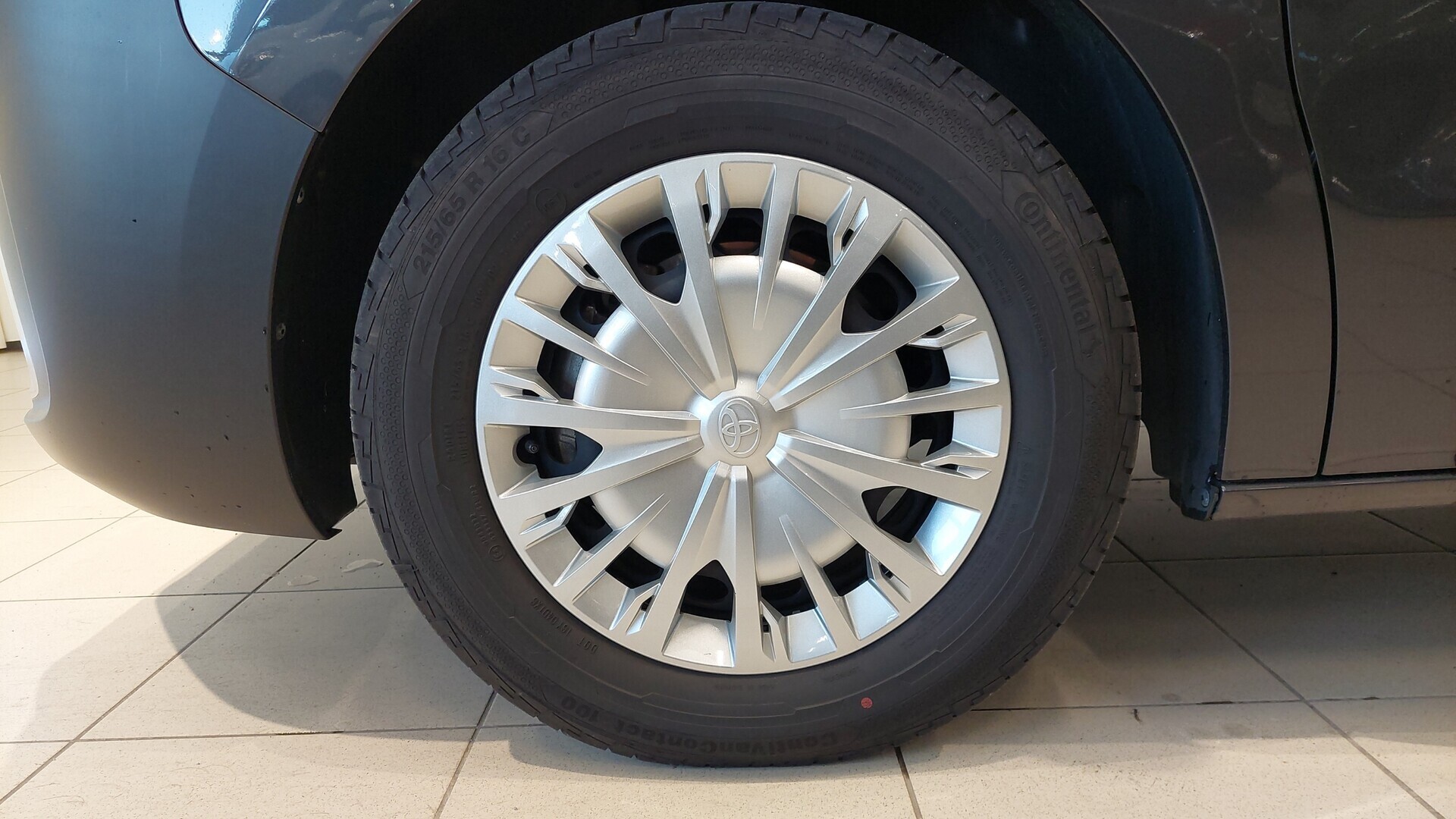 TOYOTA PROACE 18